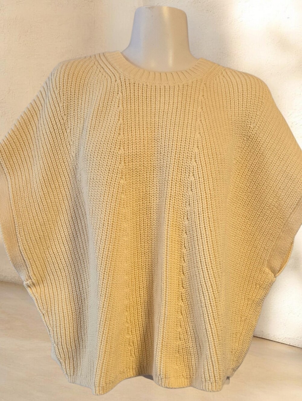 BR Cream Organic Cotton Sweater‎ Vest Size XXL NWT